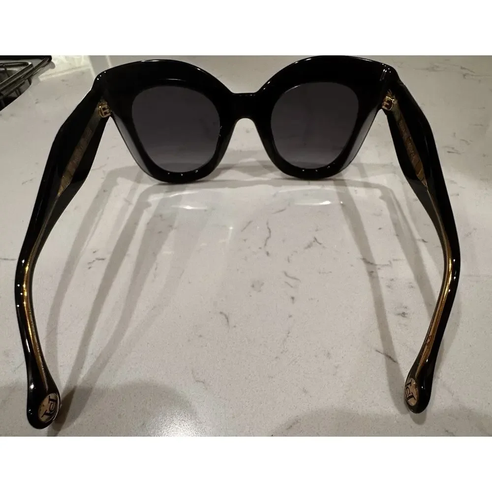 CAROLINA HERRERA Oversized Cat - Eye Sunglasses Black